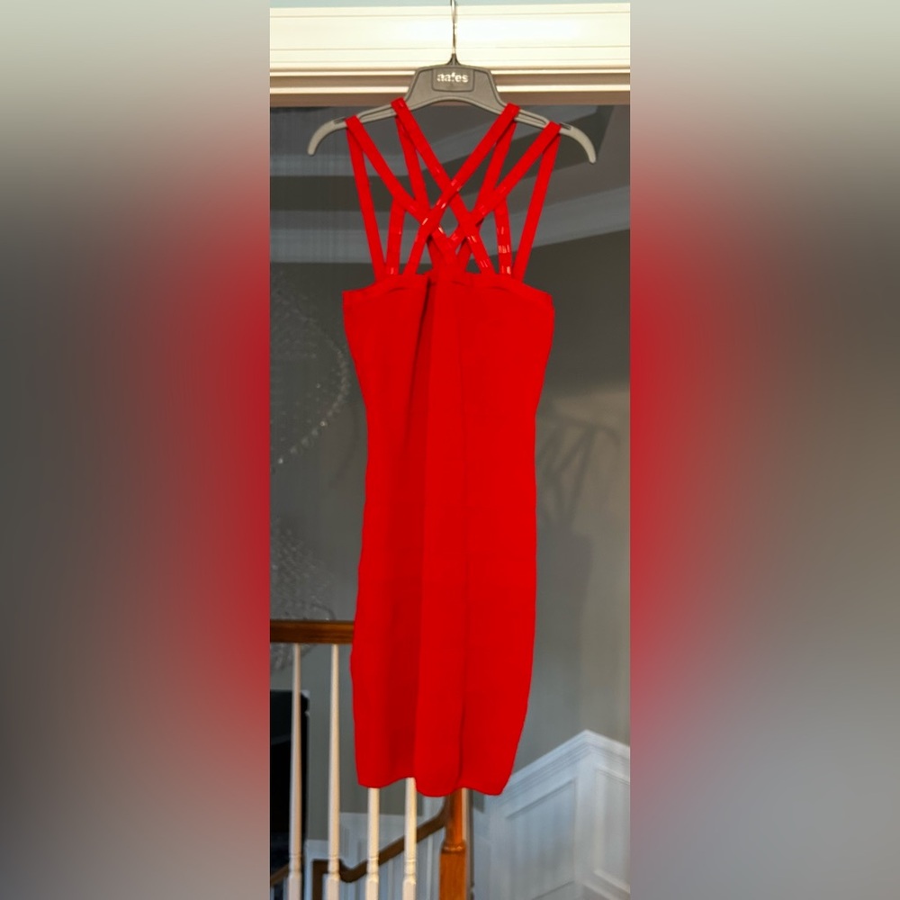 Elegant Red Sleeveless Dress